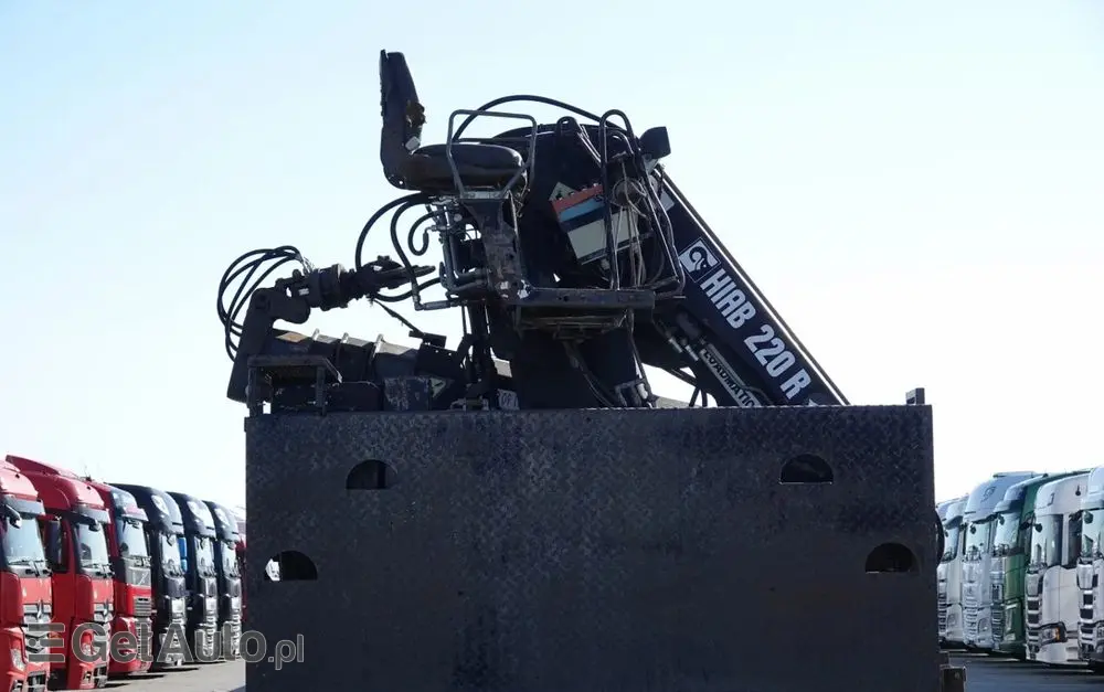 LECITRAILER NACZEPA PLATFORMA / + HDS HIAB 220 R F4- WYSÓW : 10 METRÓW 