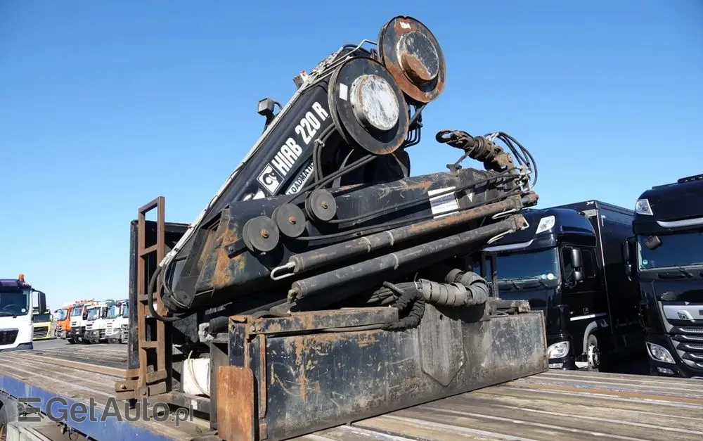 LECITRAILER NACZEPA PLATFORMA / + HDS HIAB 220 R F4- WYSÓW : 10 METRÓW 