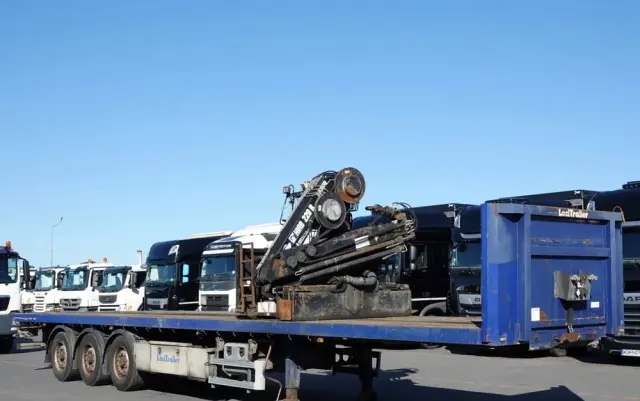 LECITRAILER NACZEPA PLATFORMA / + HDS HIAB 220 R F4- WYSÓW : 10 METRÓW 