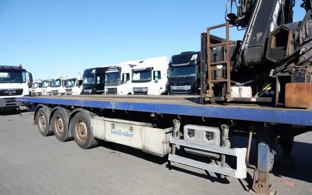 LECITRAILER NACZEPA PLATFORMA / + HDS HIAB 220 R F4- WYSÓW : 10 METRÓW 