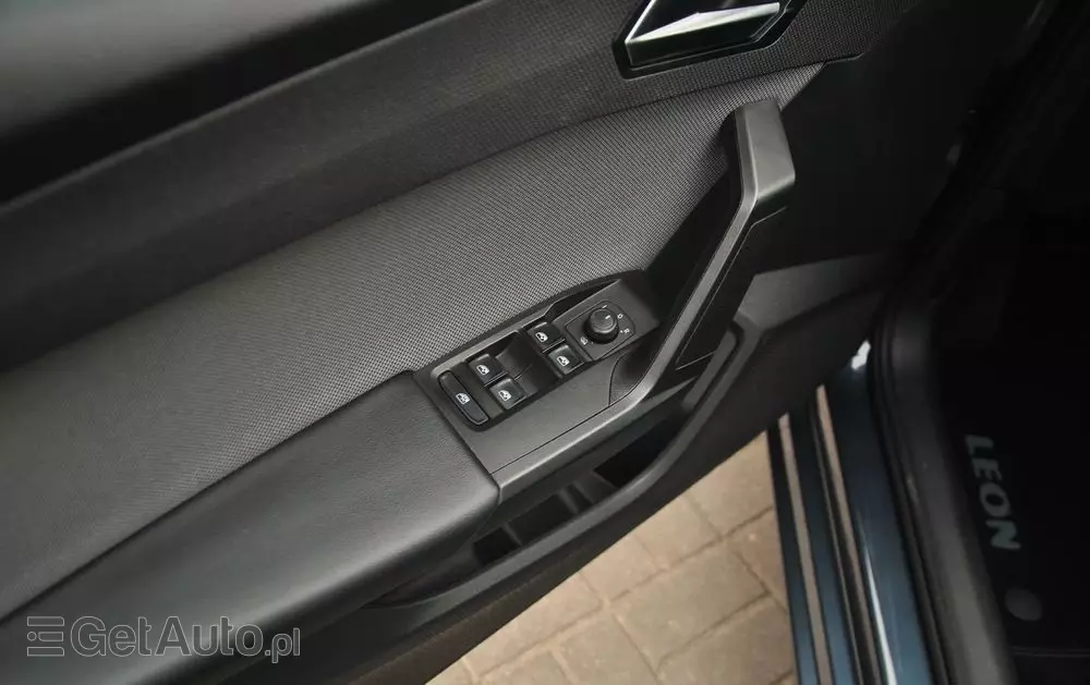 SEAT Leon 1.5 eTSI ACT OPF DSG Style