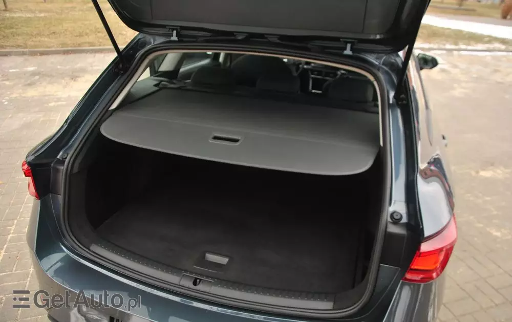 SEAT Leon 1.5 eTSI ACT OPF DSG Style