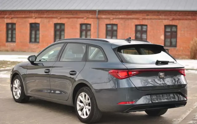 SEAT Leon 1.5 eTSI ACT OPF DSG Style