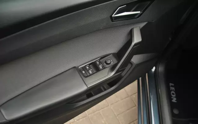 SEAT Leon 1.5 eTSI ACT OPF DSG Style