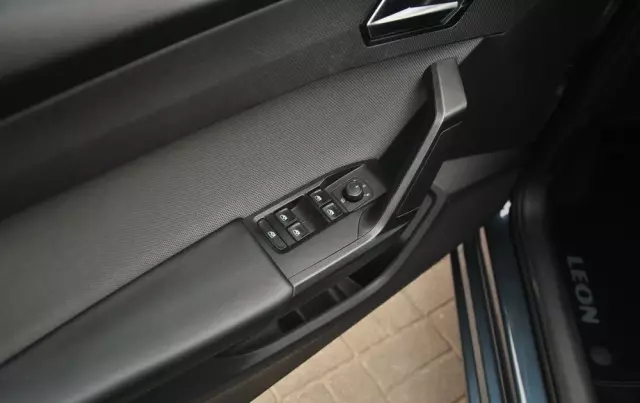 SEAT Leon 1.5 eTSI ACT OPF DSG Style