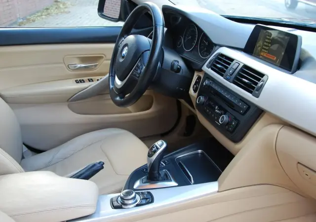 BMW Seria 4 420d Sport