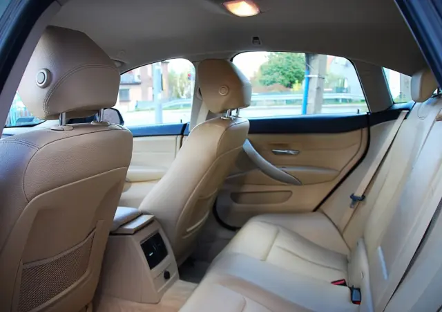 BMW Seria 4 420d Sport