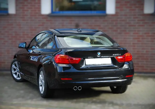 BMW Seria 4 420d Sport