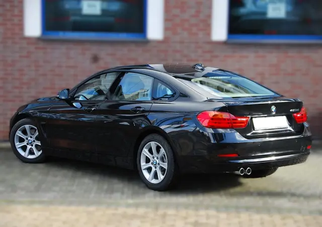 BMW Seria 4 420d Sport