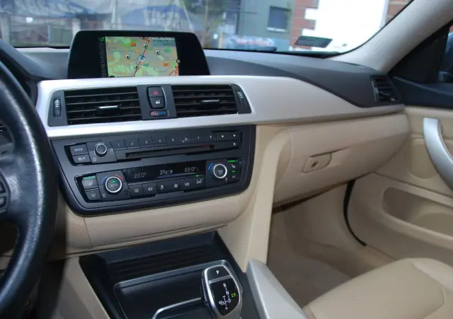 BMW Seria 4 420d Sport