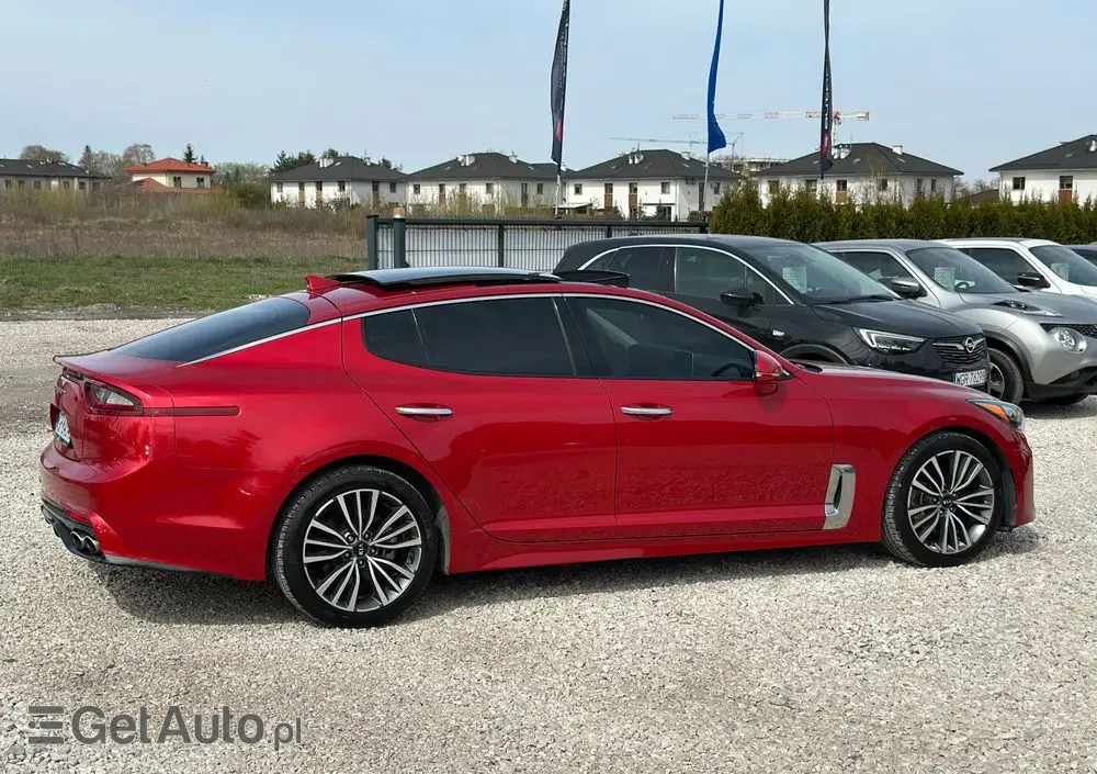 KIA Stinger 2.0 T-GDI XL