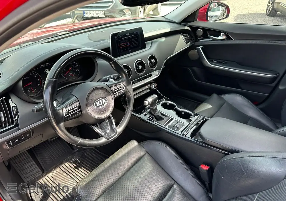 KIA Stinger 2.0 T-GDI XL