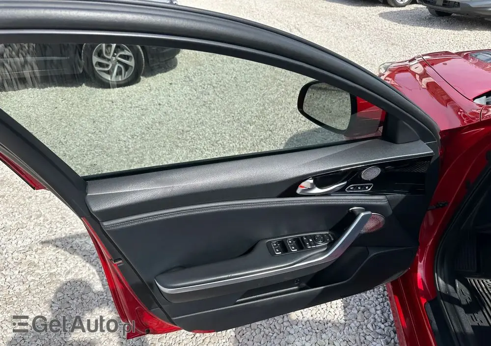 KIA Stinger 2.0 T-GDI XL