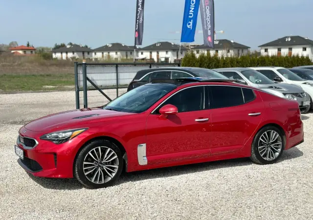 KIA Stinger 2.0 T-GDI XL