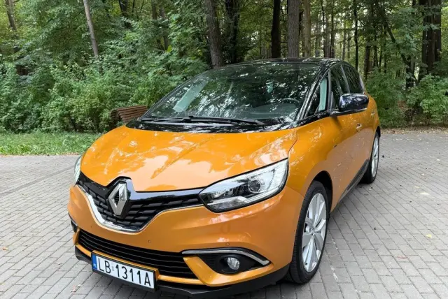 RENAULT Scenic 