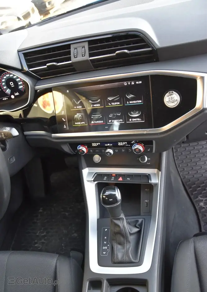 AUDI Q3 2.0 TDI S tronic