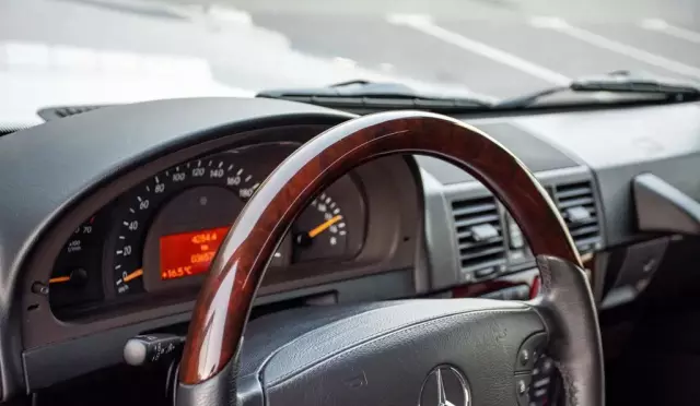 MERCEDES-BENZ Klasa G 