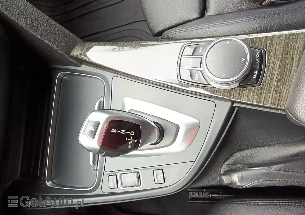 BMW Seria 3 330i xDrive M Sport