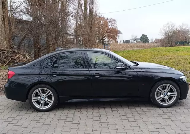 BMW Seria 3 330i xDrive M Sport