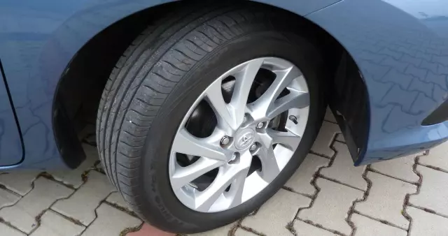 TOYOTA Auris 1.2 Turbo Edition S+