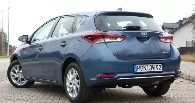 TOYOTA Auris 1.2 Turbo Edition S+