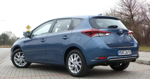 TOYOTA Auris 1.2 Turbo Edition S+