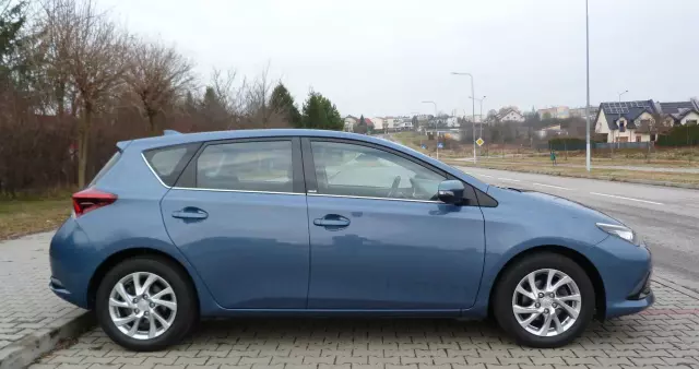 TOYOTA Auris 1.2 Turbo Edition S+