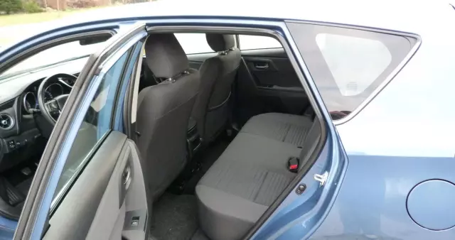 TOYOTA Auris 1.2 Turbo Edition S+