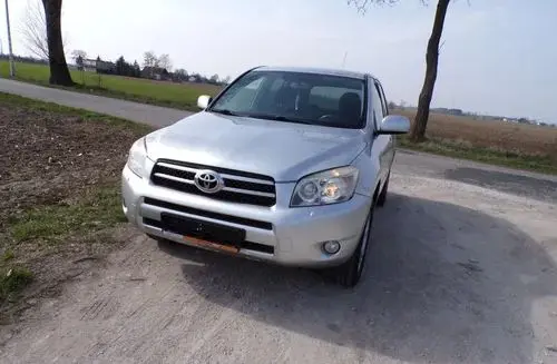 TOYOTA Rav 4 