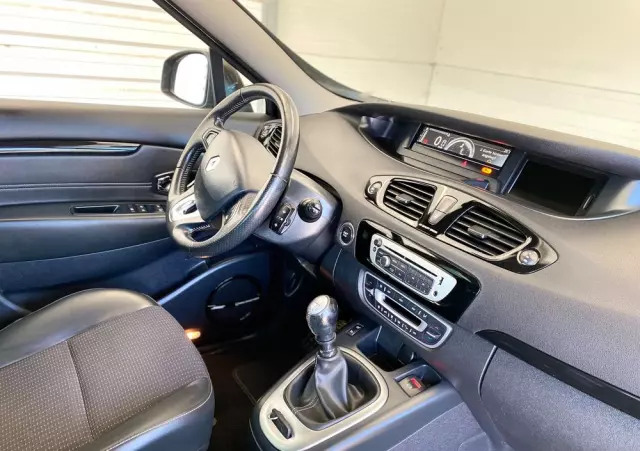 RENAULT Scenic 1.6 dCi Energy Bose Edition