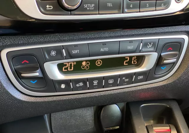 RENAULT Scenic 1.6 dCi Energy Bose Edition