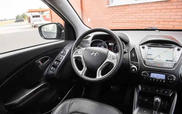 HYUNDAI Ix35 2.0 CRDi Premium 4WD