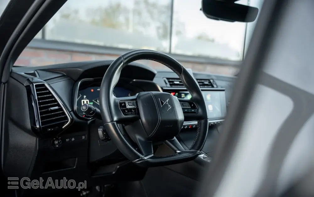 DS AUTOMOBILES DS 7 Crossback 1.6 E-Tense Rivoli