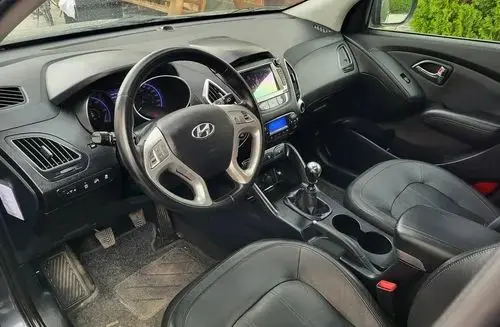 HYUNDAI Ix35 