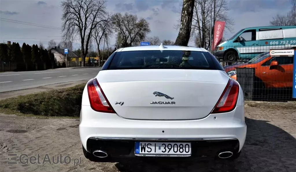JAGUAR Xj 