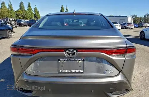 TOYOTA Mirai 