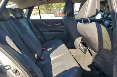 TOYOTA Mirai 