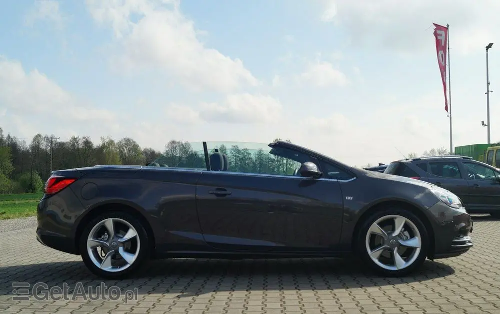 OPEL Cascada 