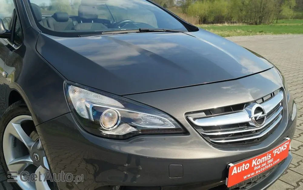 OPEL Cascada 