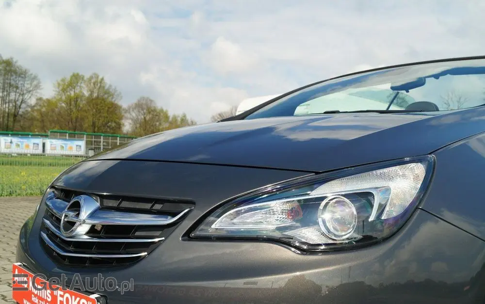 OPEL Cascada 