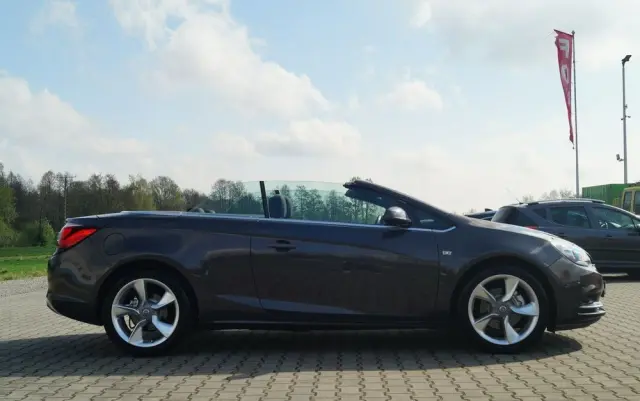 OPEL Cascada 