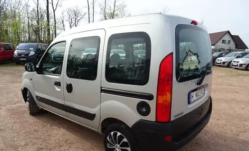 RENAULT Kangoo 