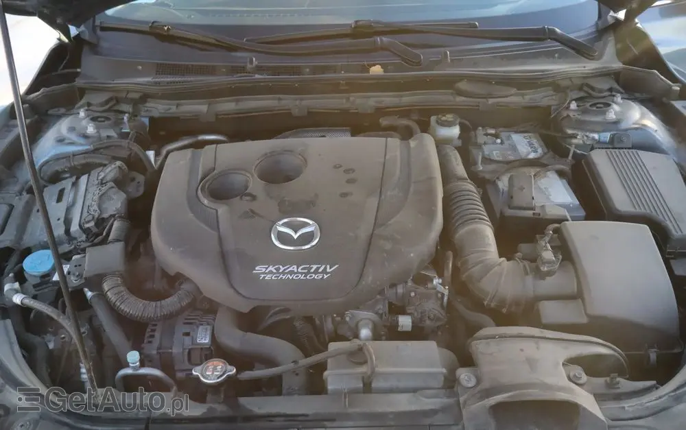 MAZDA 6 2.2 Kombi SKYACTIV-D Center-Line