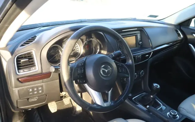 MAZDA 6 2.2 Kombi SKYACTIV-D Center-Line