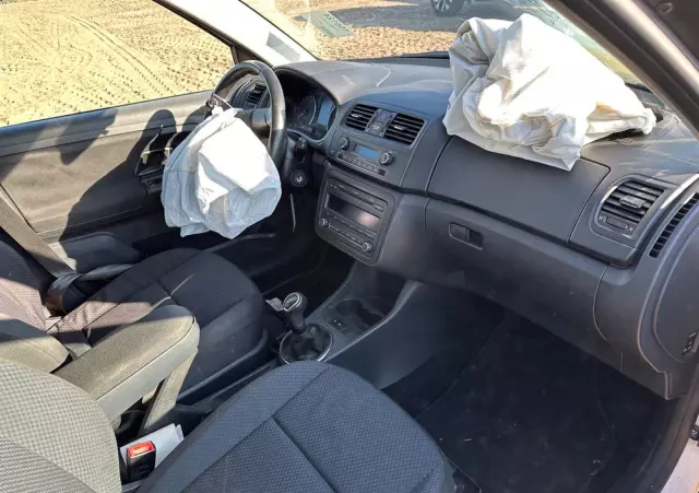 SKODA Fabia 1.6 TDI DPF Elegance