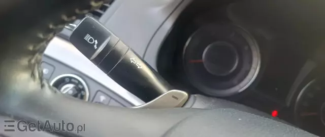 HYUNDAI I40 1.7 CRDi BlueDrive Business DCT