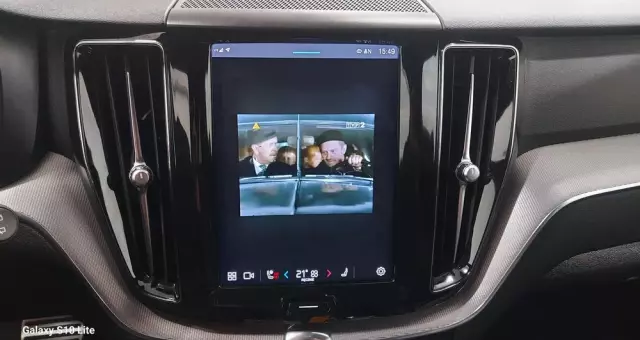 VOLVO XC 60 B4 D Plus Dark