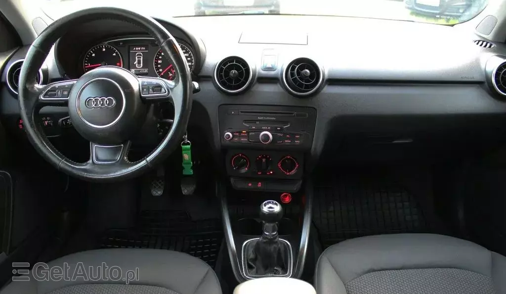 AUDI A1 