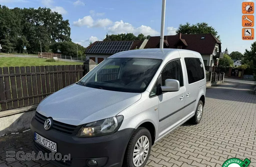 VOLKSWAGEN Caddy 