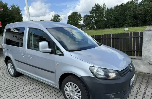 VOLKSWAGEN Caddy 